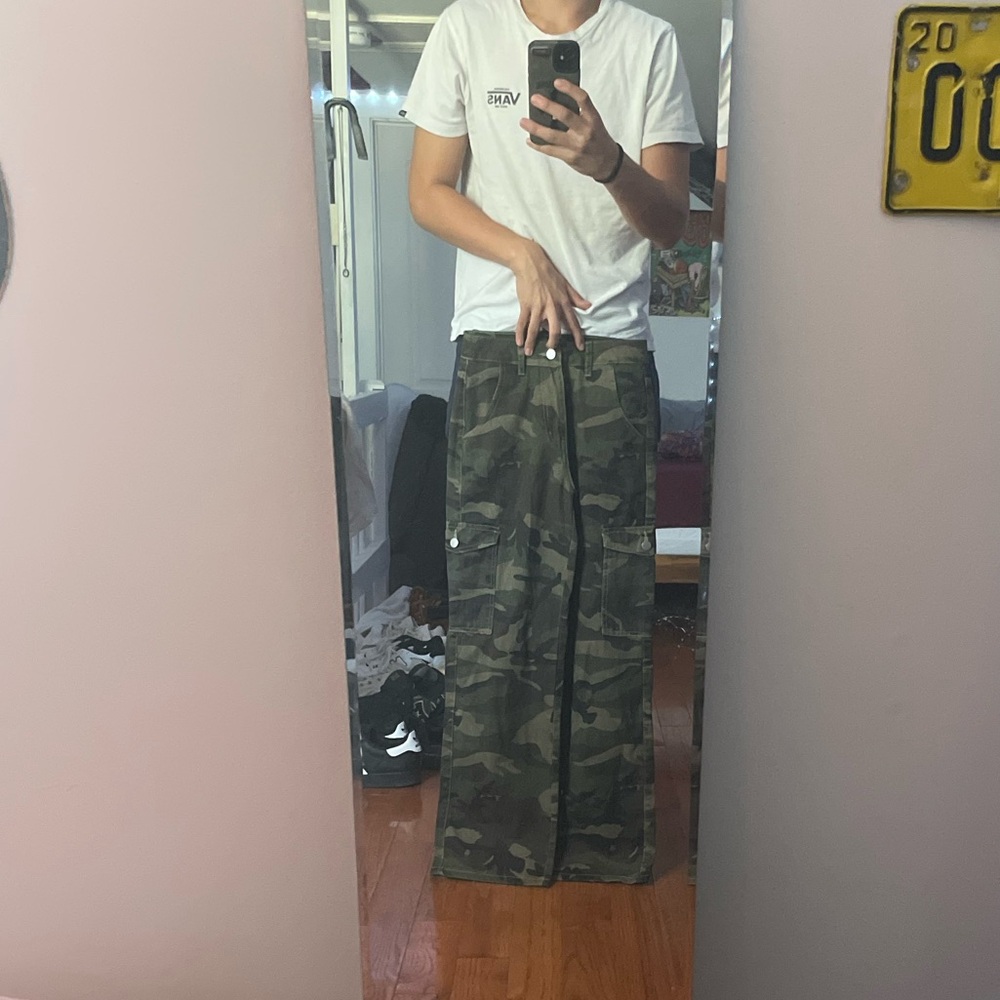 Small waist long pants, I’m 6’1 and they go to my feet